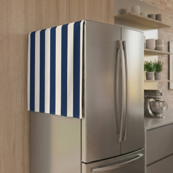 Capa decorativa para geladeira azul marinho com acabamento elegante.