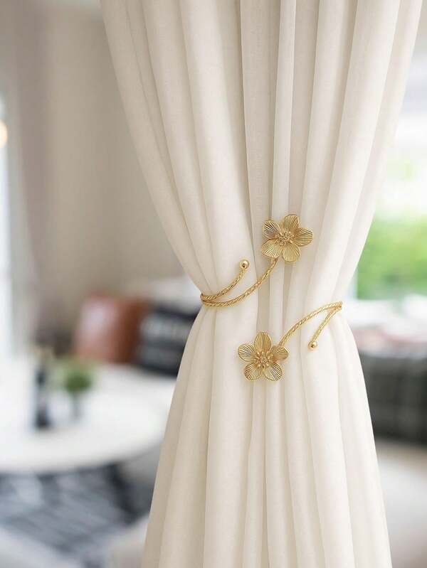 Kits 2 Prendedores de Cortina Flor em Aço Inoxidável - Abraçadeira Decorativa Luxo - Dourada e Prateada - Doca Express Cortinas