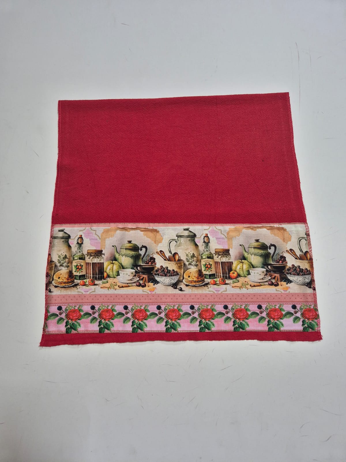 Pano de Prato 100% Algodão Vermelho Barra de Utensílios Cozinha Vintage –Kit 3 Panos (70x40 cm) - Doca Express