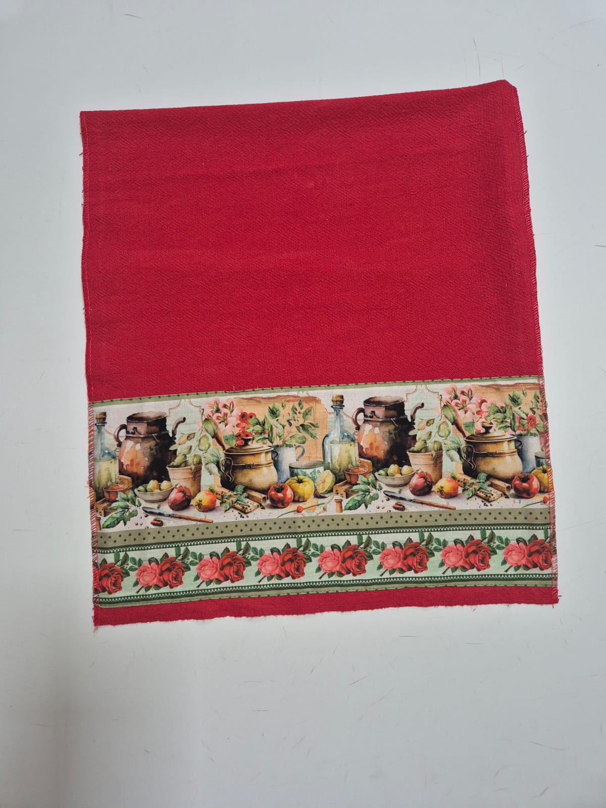 Pano de Prato 100% Algodão Vermelho Barra de Utensílios Cozinha Vintage –Kit 3 Panos (70x40 cm) - Doca Express