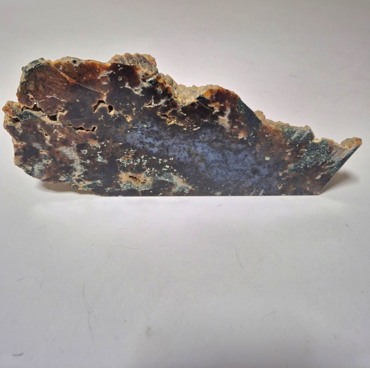 Ágata Musgo Natural – Fatia Bruta Polida Grande | Peça de 1,4 kg | Decoração Mineral, Mesa, Escritório e Espaços Zen | Pedra Autêntica para Energização e Harmonização -Doca Express