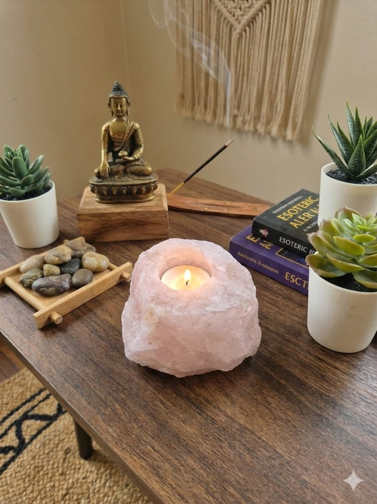 Porta-Velas em Quartzo Rosa Natural – Peça Bruta Lapidada | 1,48 kg | Decoração Zen, Amor, Harmonia e Bem-Estar | Pedra Autêntica – Doca Express